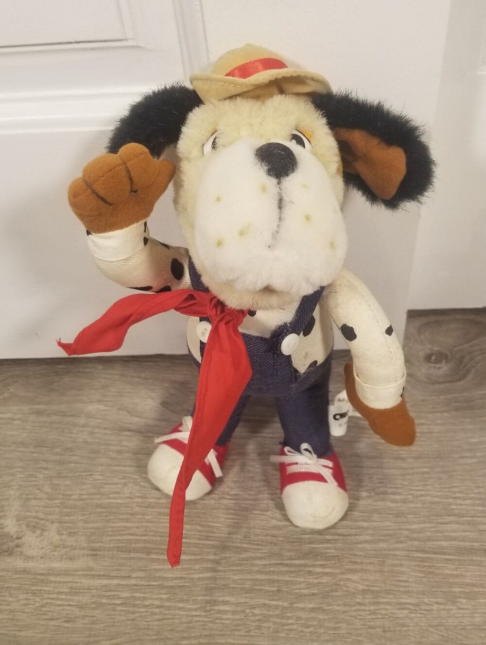 Vintage 1996 JASPER T JOWLS plush PLUSHIE Chuck E Cheese's ShowBiz Pizza Rare